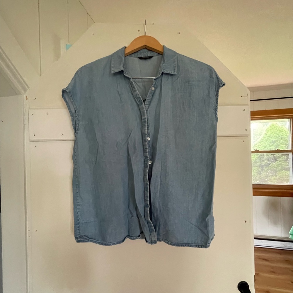 RW&Co chambray short sleeve button up, Sz small